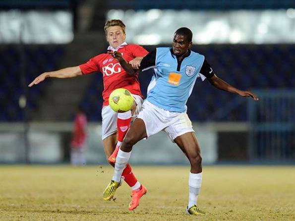 Botsuana e Bristol City se enfrentam no Estádio Nacional do país africano. Foto: Divulgação